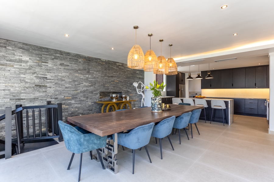 4 Bedroom Property for Sale in Pearl Valley at Val de Vie Western Cape